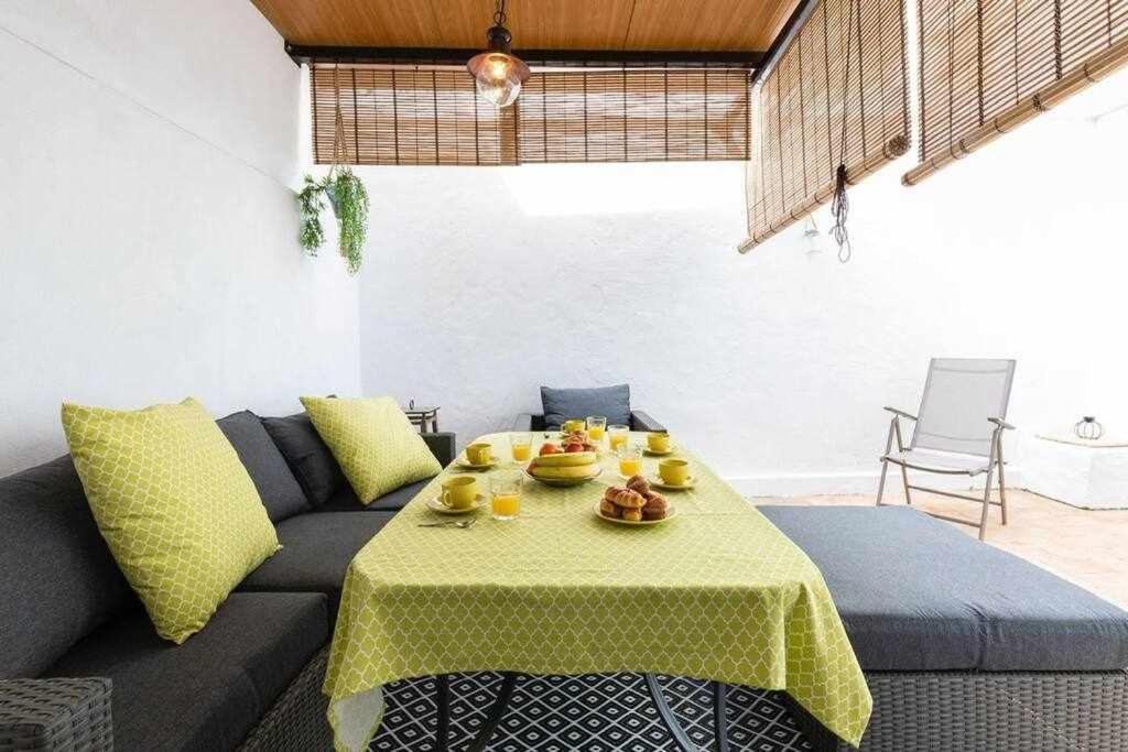 Monkeys Apartments Betis Chill Out Sevilla Exteriör bild